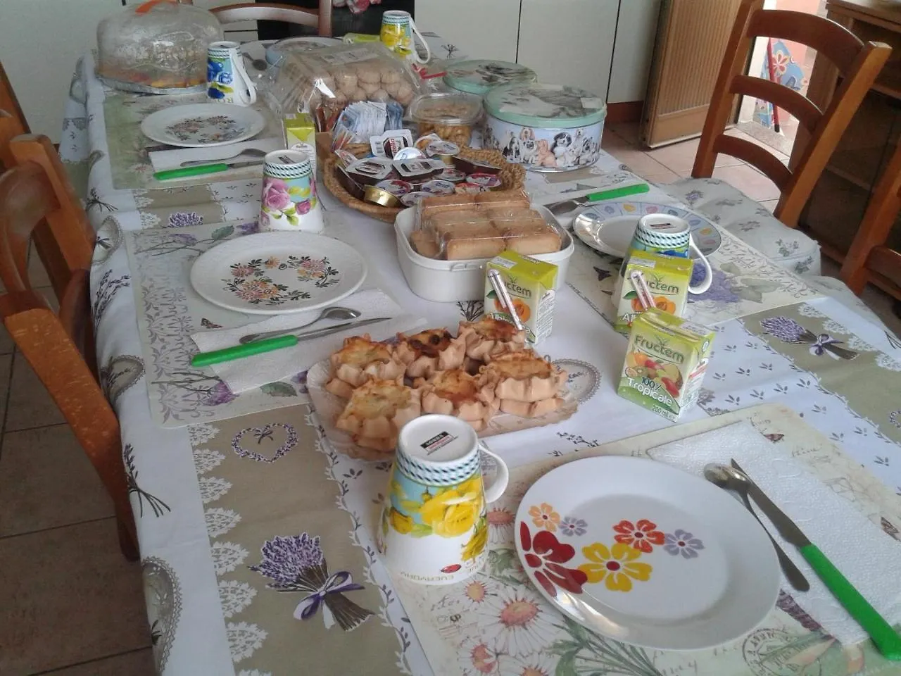 Bed and Breakfast La Finestra Vista Corsica Santa Teresa di Gallura Bed & Breakfast