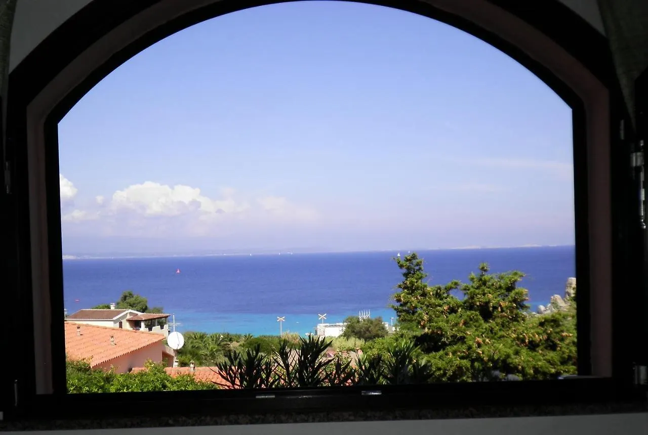 Bed and Breakfast La Finestra Vista Corsica Santa Teresa di Gallura